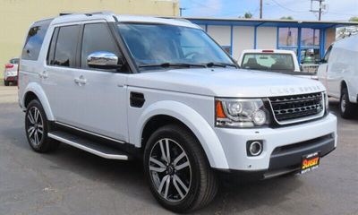 2016 Land Rover LR4 HSE LUX