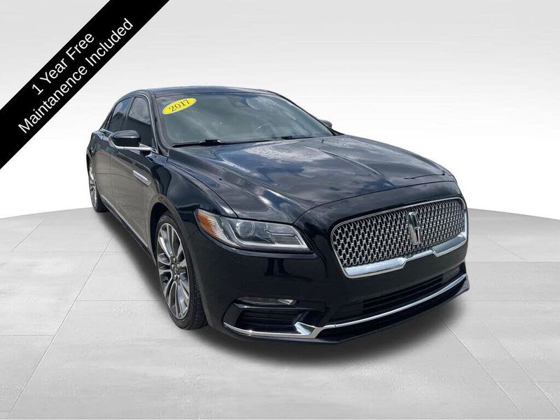 2017 Lincoln Continental — a typically priced live listing