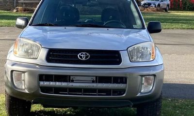 2003 Toyota RAV4