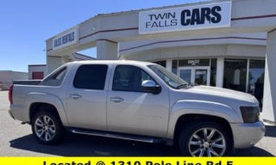 2009 Chevrolet Avalanche LS