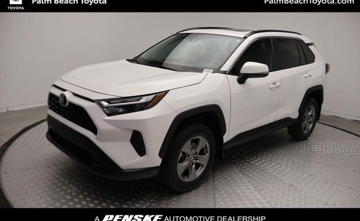 2024 Toyota RAV4 XLE