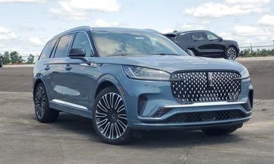 2026 Lincoln Aviator Black Label