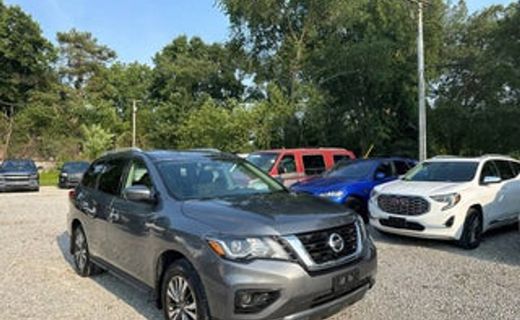 2020 Nissan Pathfinder S