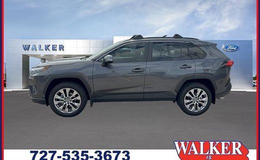 2025 Toyota RAV4 XLE Premium