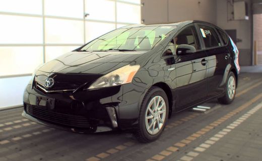 2014 Toyota Prius V Five