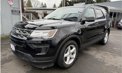 2018 Ford Explorer Base