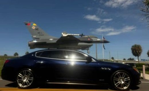 2017 Maserati Quattroporte Essence