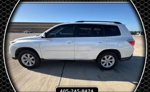 2013 Toyota Highlander Base