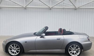 2004 Honda S2000 Base