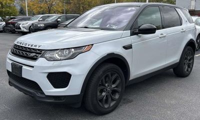 2019 Land Rover Discovery Sport HSE Landmark Edition