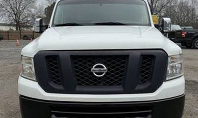 2014 Nissan NV 2500 SV