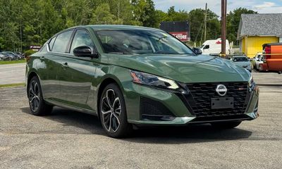 2026 Nissan Altima SR