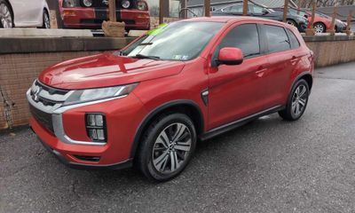 2020 Mitsubishi Outlander Sport ES