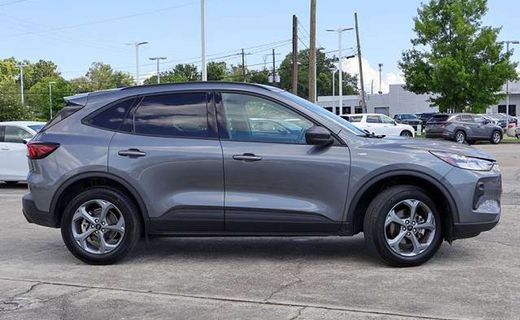 2025 Ford Escape ST Line