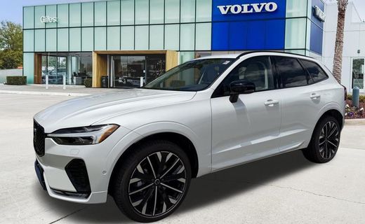 2026 Volvo XC60 Ultra Dark