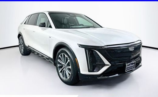 2025 Cadillac Lyriq Sport 1