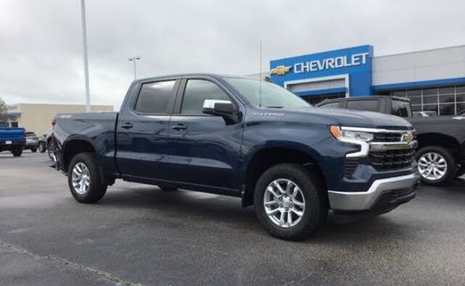 2023 Chevrolet Silverado LT