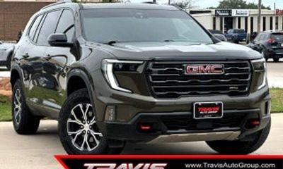 2026 GMC Acadia AT4