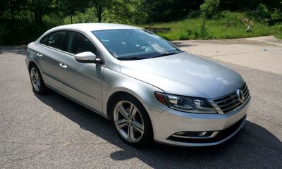 2013 Volkswagen Passat Sportline