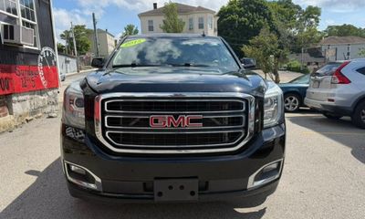 2015 GMC Yukon XL SLT