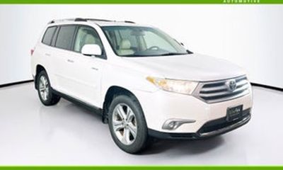2013 Toyota Highlander Base