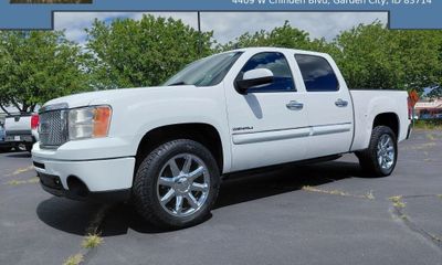 2011 GMC Sierra Denali