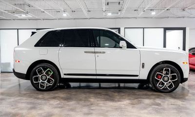 2022 Rolls-Royce Cullinan Black Badge