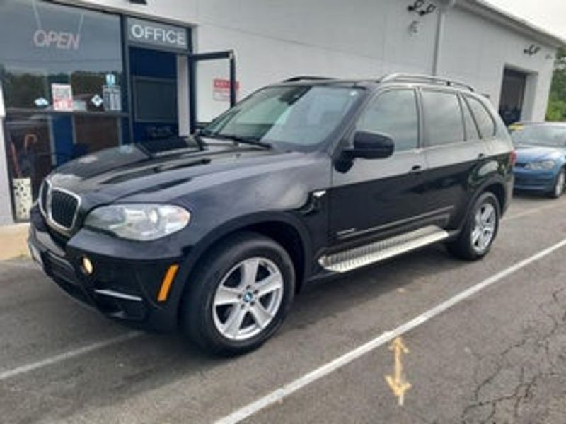 2013 Bmw X5 — a typically priced live listing