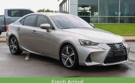 2018 Lexus IS 300