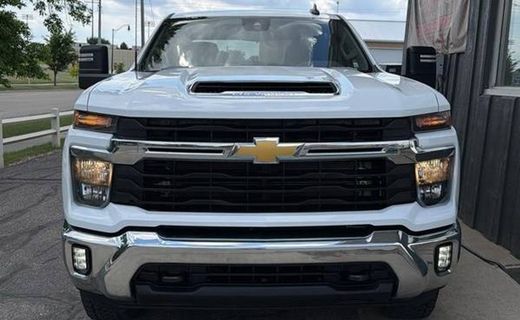 2024 Chevrolet Silverado HD LT