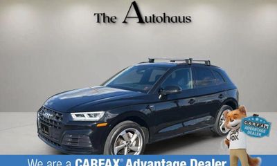2020 Audi Q5 20T Titanium Premium