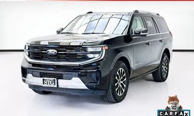 2025 Ford Expedition Platinum
