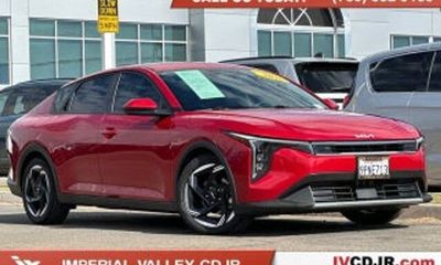 2026 Kia K4