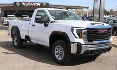 2026 GMC Sierra HD Pro