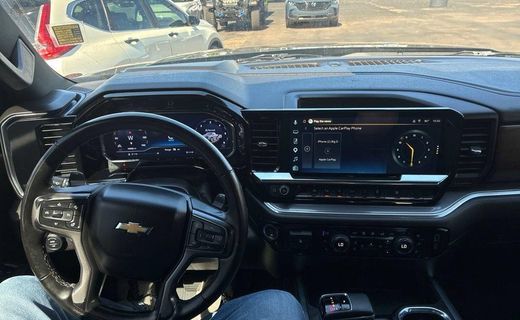 2024 Chevrolet Silverado High Country
