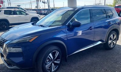 2022 Nissan Rogue SL