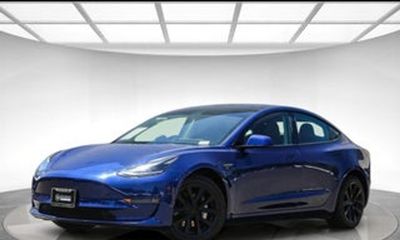 2021 Tesla Model 3 Standard Range Plus