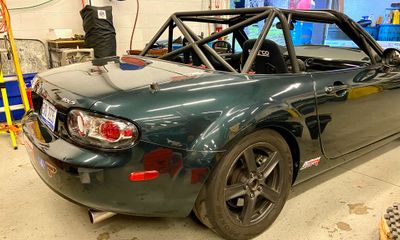 2006 Mazda MX-5 Club