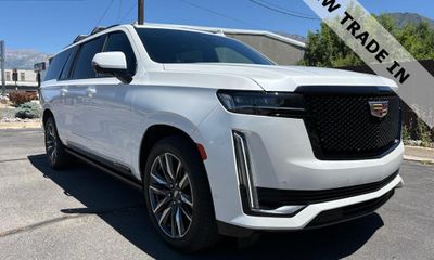 2022 Cadillac Escalade ESV Sport Platinum