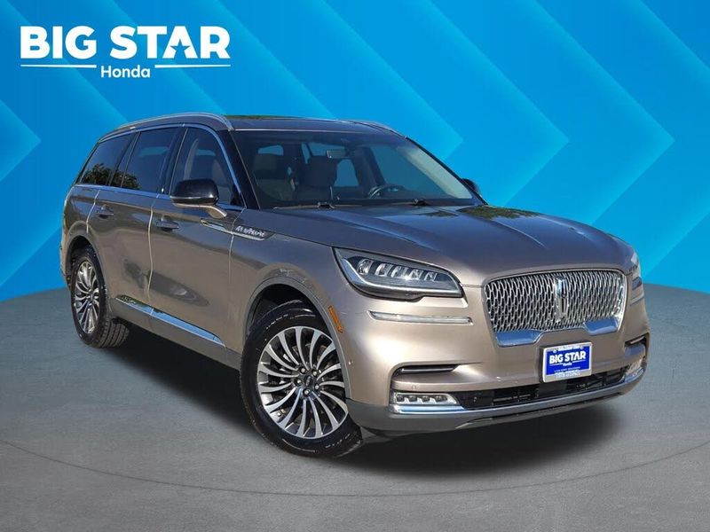 2020 Lincoln Aviator — a typically priced live listing