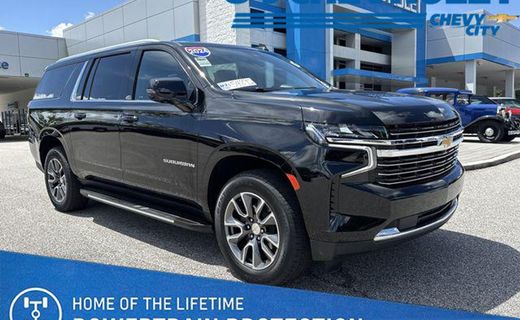 2024 Chevrolet Suburban LT