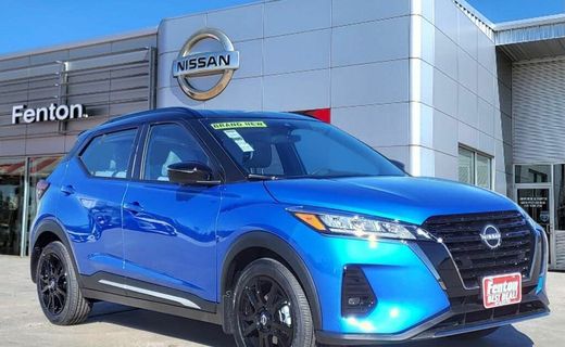 2024 Nissan Kicks SR
