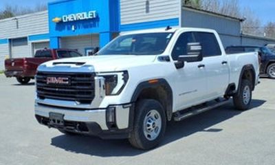 2022 GMC Sierra HD Fleet Base