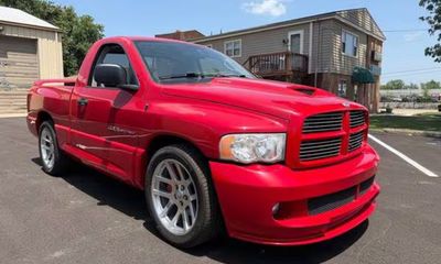 2005 Dodge RAM SRT 10