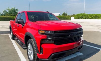 2020 Chevrolet Silverado Custom