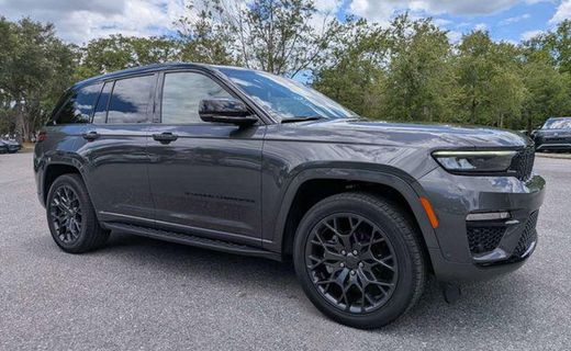 2025 Jeep Grand Cherokee Summit