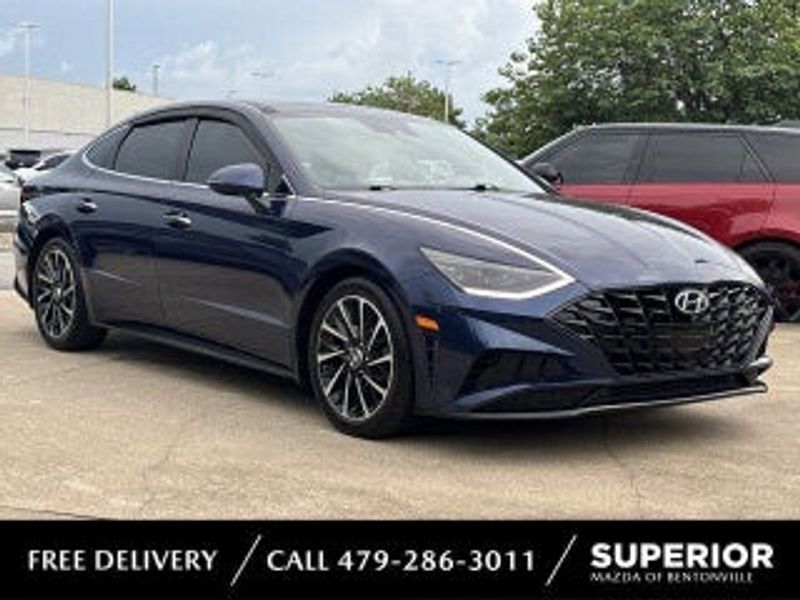 2021 Hyundai Sonata — a typically priced live listing
