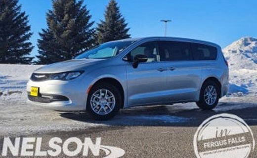 2026 Chrysler Voyager LX