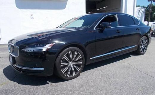 2024 Volvo S90 Plus Bright