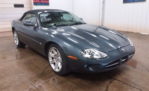 2000 Jaguar XK8